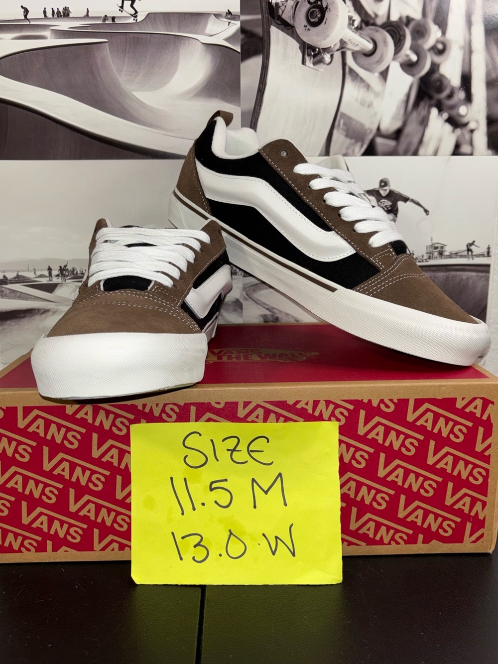 Vans Knu Skool sz 11.5 Men’s 13.0 Women’s